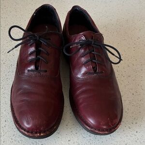 Elegant Burgundy Men's Leather Oxfords